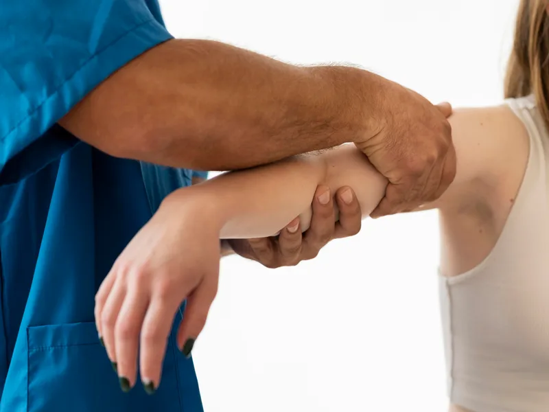 Chiropractic care for elbow pain in Demo City