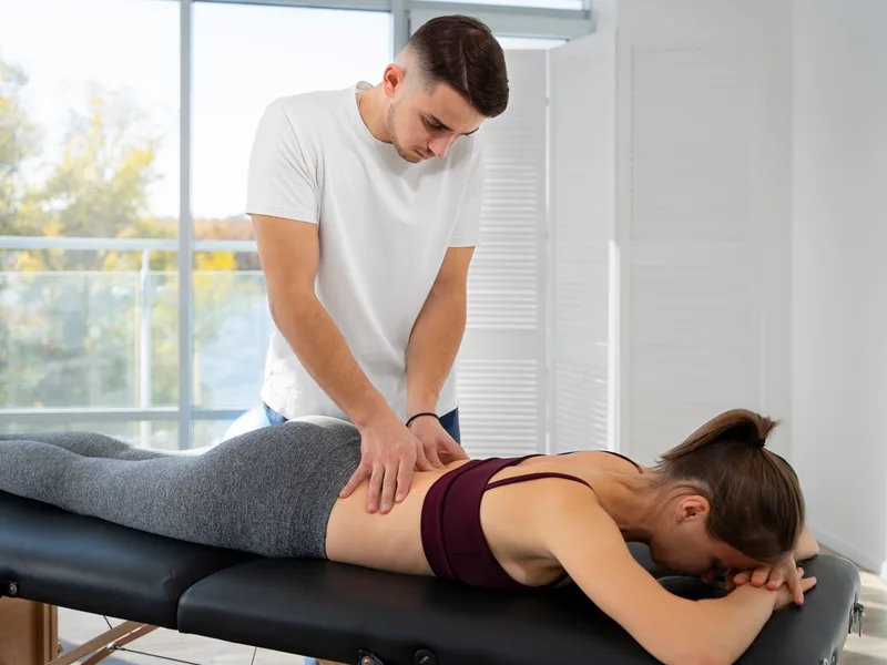 Chiropractic care for hip pain in Demo City